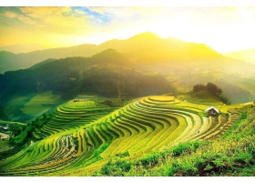 DU LỊCH KHÁM PHÁ VÙNG ĐẤT CỰC BẮC